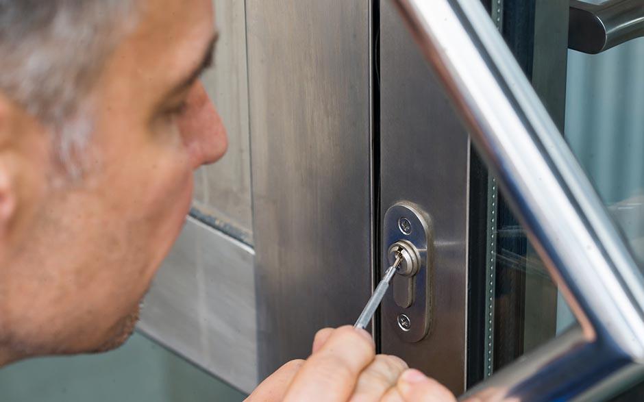 trouver un serrurier honnete Istres